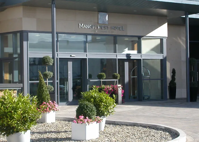 Manor West Hotel & Leisure Club